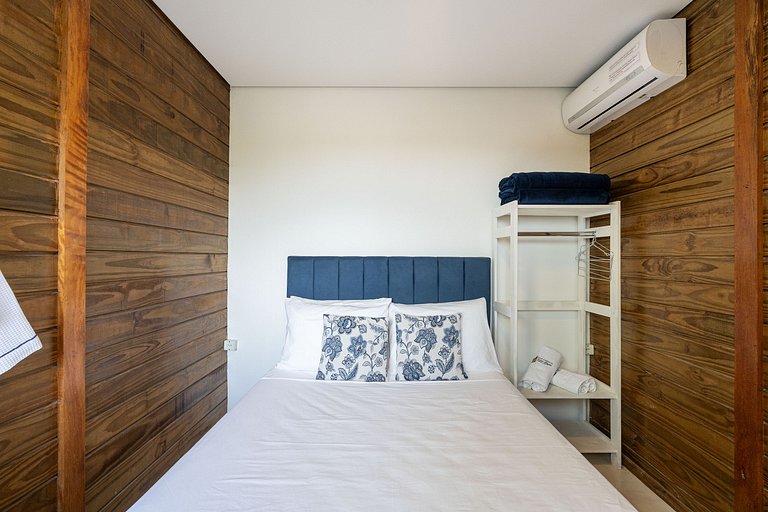 Cabana com hidro grande próxima à praia