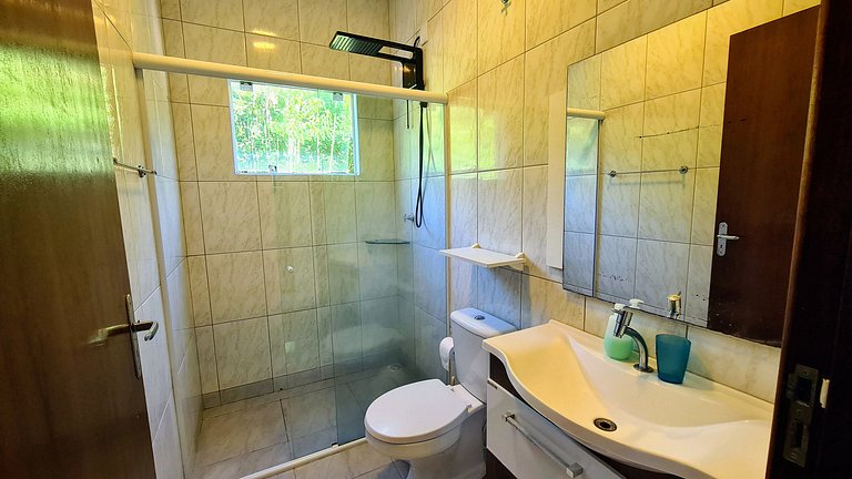 Casa com piscina próximo à praia