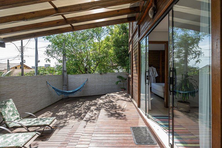 Apê Cabana Romântica com Hidro Spa, Lareira, Churrasqueira