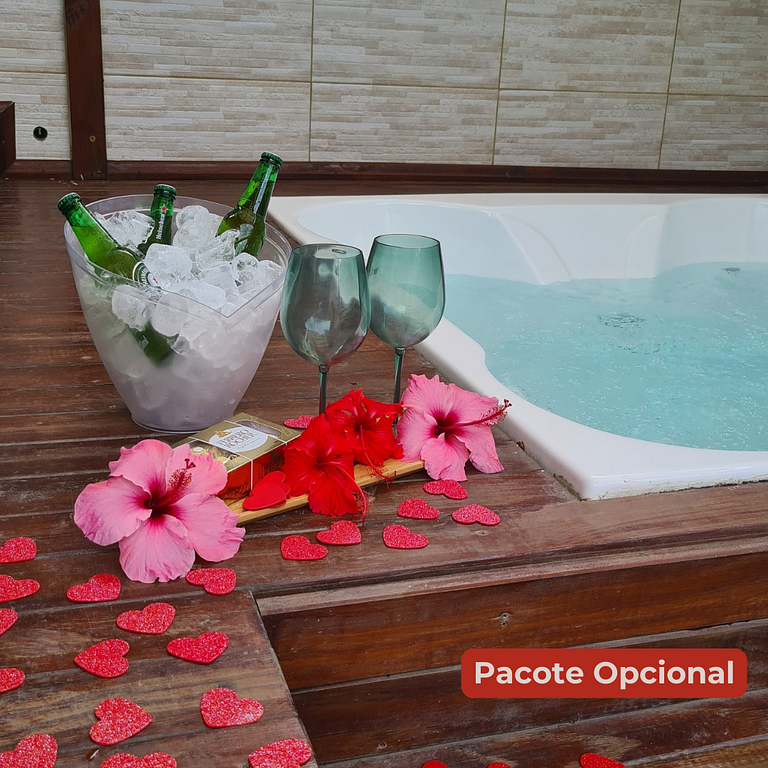 Cabana com hidro grande próxima à praia