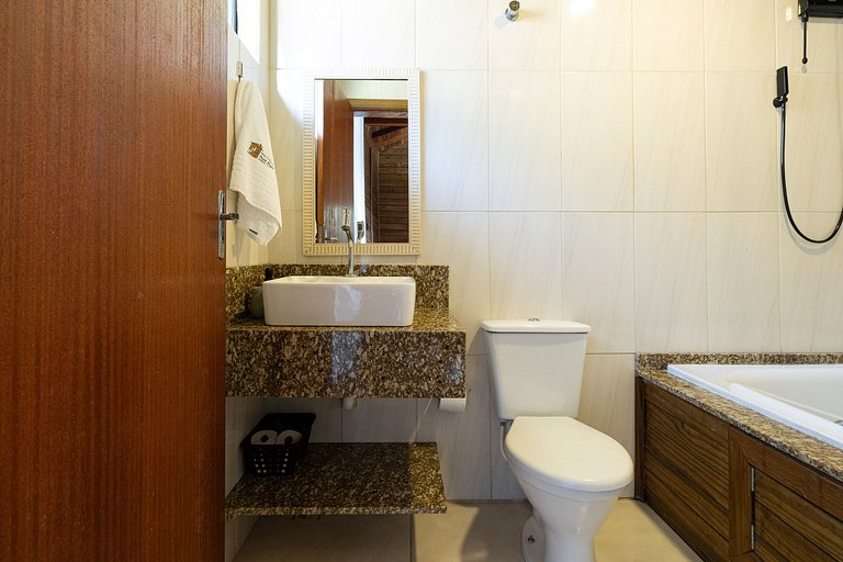 Cabana com hidro casal e próxima à praia