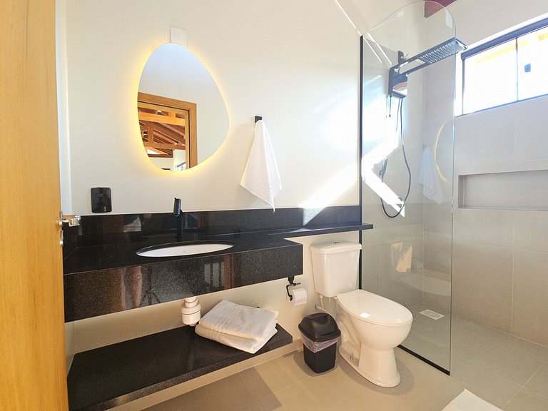 Casa con jacuzzi doble, aire acondicionado, chimenea y barba