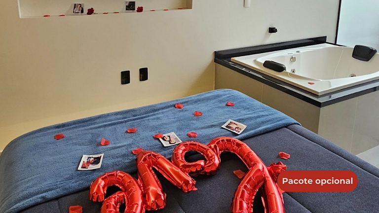 Loft com banheira hidro com praia no fim da rua