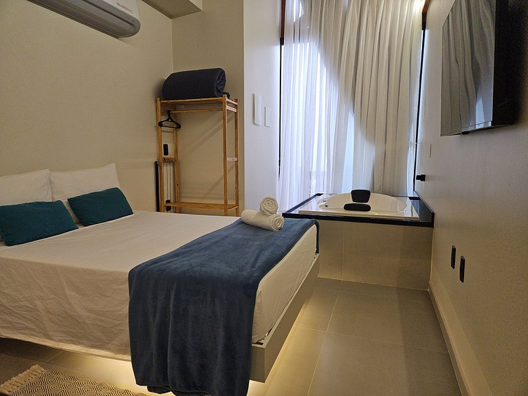 Loft con bañera de hidromasaje doble, aire acondicionado frí