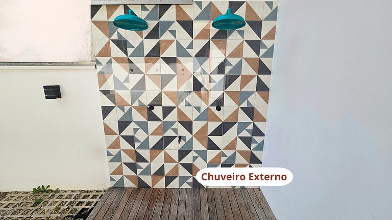 Suíte com hidro perto da praia + churrasqueira