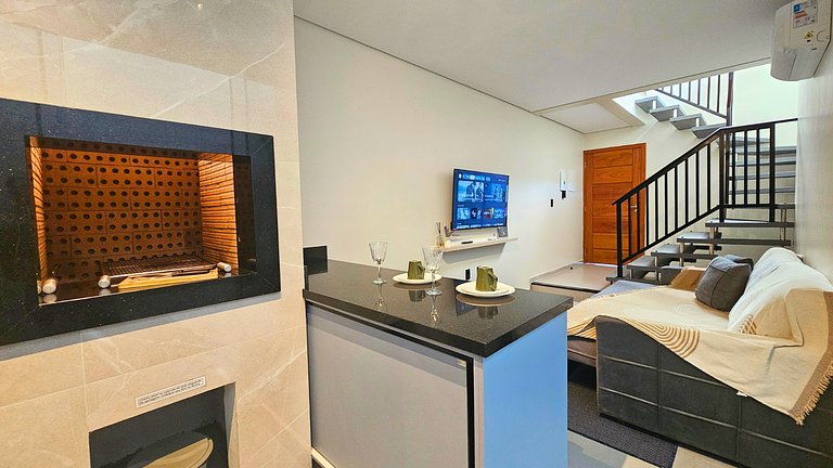 Casa de dos plantas con jacuzzi y barbacoa cerca de la playa
