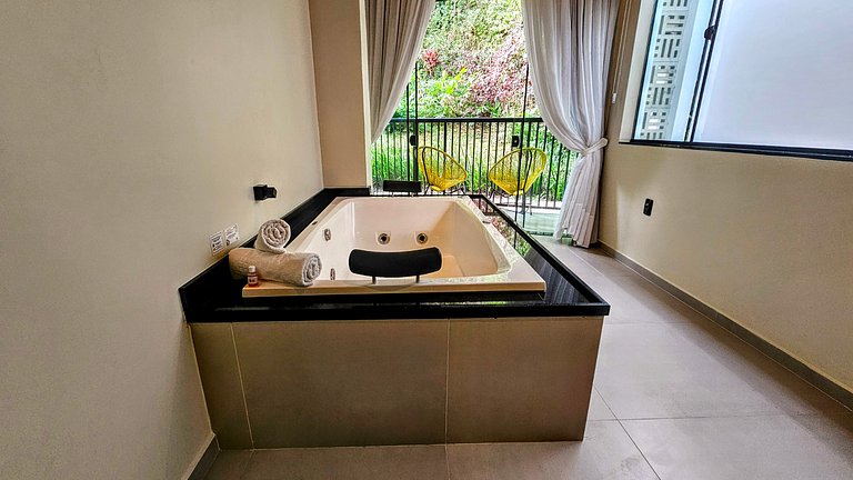 Casa de dos plantas con jacuzzi y barbacoa cerca de la playa